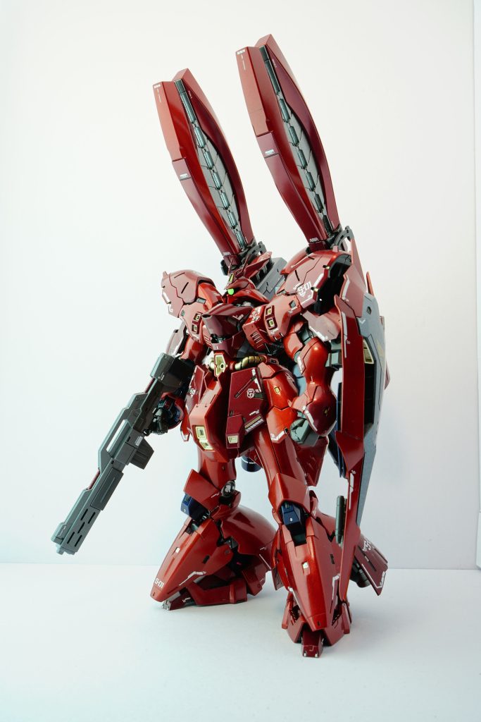 「カニバサミ」はかなり存在感があります。ただポージング時のバランスが難しい。