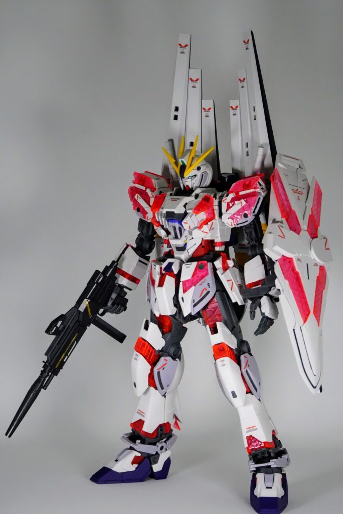 C装備はウェポンラックが付くのでフィンファンネルが装着可能になります。