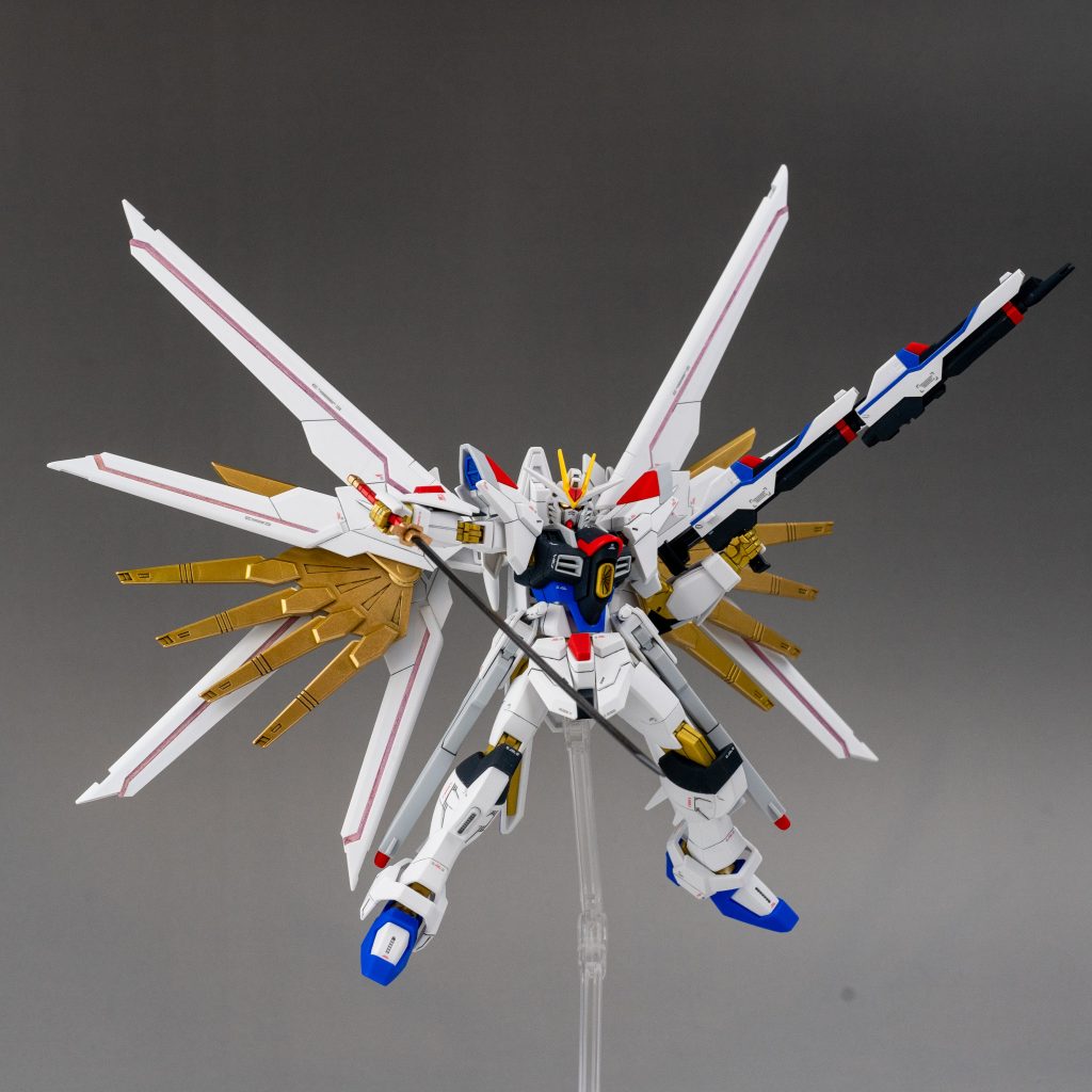 フツノミタマは黒鉄色で塗装後、つやありトップコート