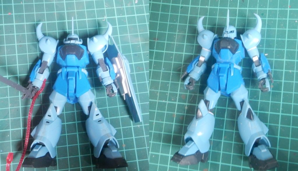 仮組みとの比較上腕とお腹と膝関節を延長