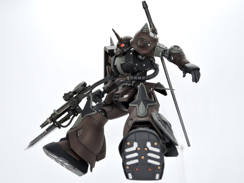 ポージング②輸送機からの降下シーン