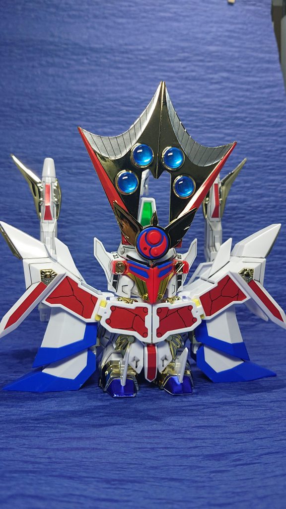 封印形態額にあるスピリットセッターに白龍、衛府弓銃壱、阿修羅の和魂を取り付けることで復活しました。子供のころは白龍を持ってましたが、和魂を使うこともわからず、遊んで無くしてしまってました（汗）