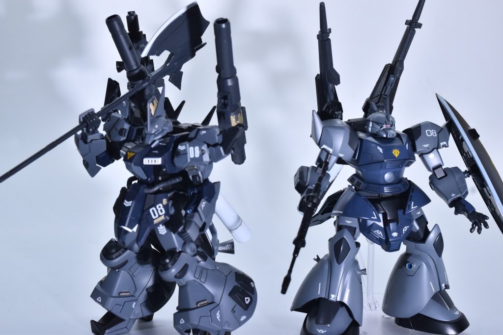 過去作と後継機カラーリングはともかく形があまりにも違いますね(笑)