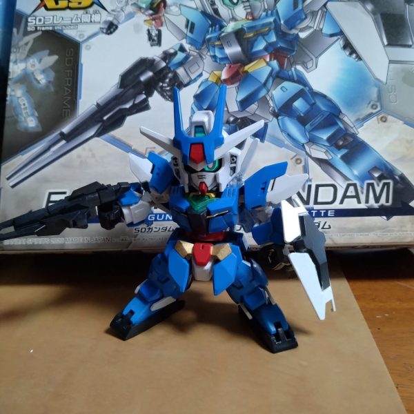 アースリィガンダム参上