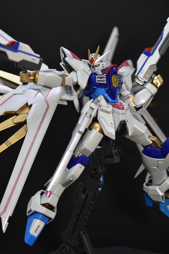 種撃ちっぽく。工作は各種シャープ化、整面程度で、白外装はパールに百均のピンクネイルパウダーを混ぜて塗装しましたが、残念ながら写真では殆どわかりませんでした。