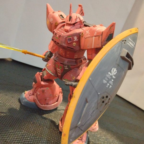 シャア専用　中機動型ゲルググ