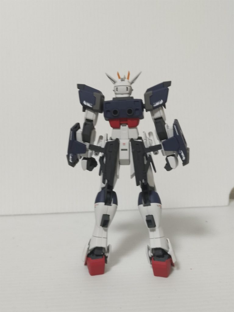 背面　バックパック( シルエット)は作製中です。