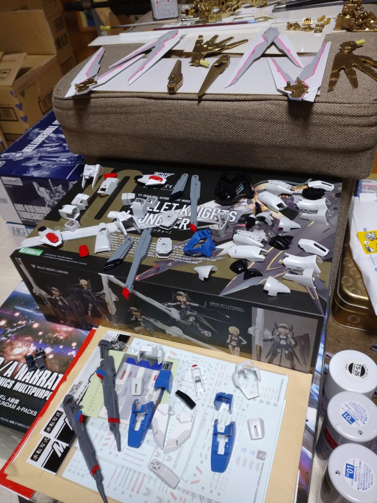 塗装後墨入れ→デカール貼り→プレミアムトップコートつや消しの定番コースです。