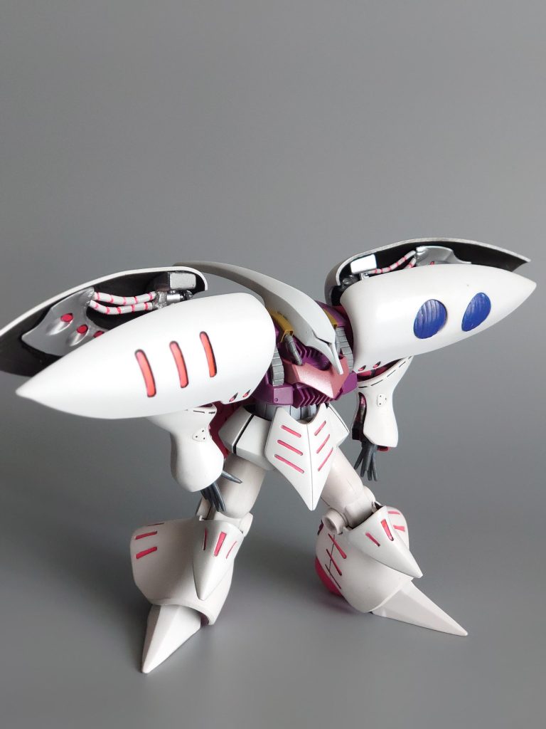 ショルダーバインダー内側に手を入れたのですがうまくできず苦戦しました。