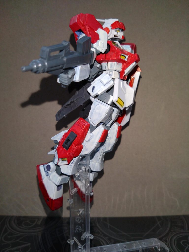 アグレッサー16巻の表紙風