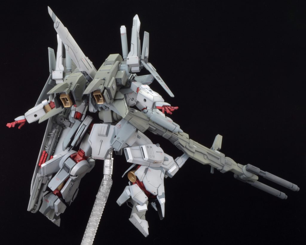 高出力火器で全身固めてるので放熱フィンやらラジエーターが強化されてる脳内設定。