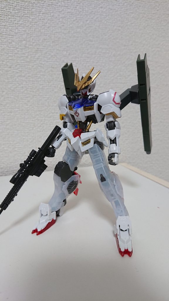 ASW-G-14ガンダム・レラジェ第二形態レラジェに装甲を増加させた形態。バックパックにブースター兼偵察用ユニット、ガンドレッサーを取り付けた。主な武装はスナイパーライフル。