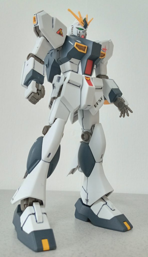 素立ちで既にカッコいい。