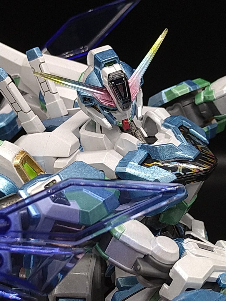 今回もアクリジョン筆塗りです。白い部分はパールホワイトを塗ったのですが、分かりづらいですね。