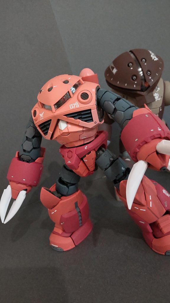 このツーショットで飾りたくてアッガイも同時に作成しました(^.^)