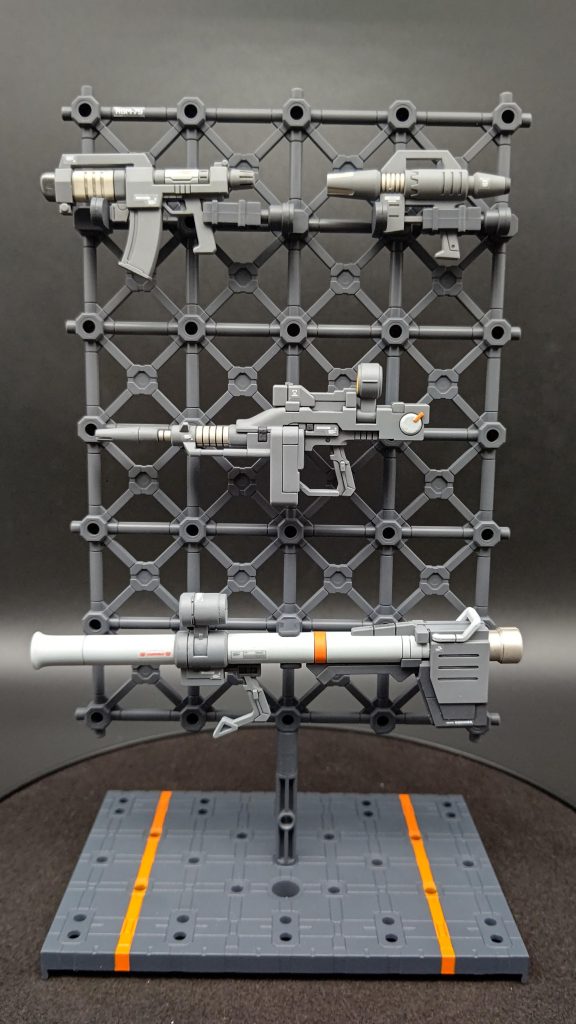 ジム&ウェポンハンガー–4枚目/制作者:マシフィック