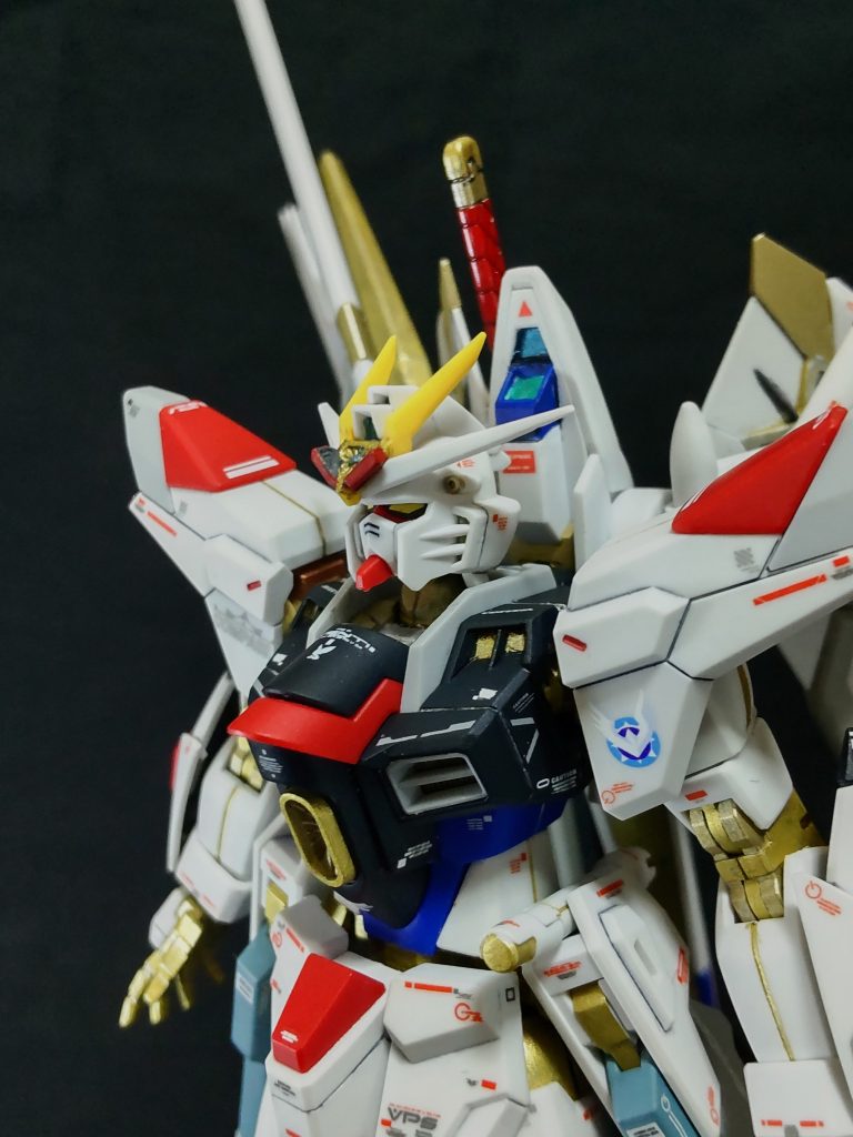 EQM-Y148収束重核子ディスラプター 使用にコンパス総裁の承認のいる防御不可の究極兵器、何の情報もなく映画館で見た時、「⚡️と合わせて、なにしたん？どんな攻撃？よう分からんけどなんかスゲー」ってなりました。