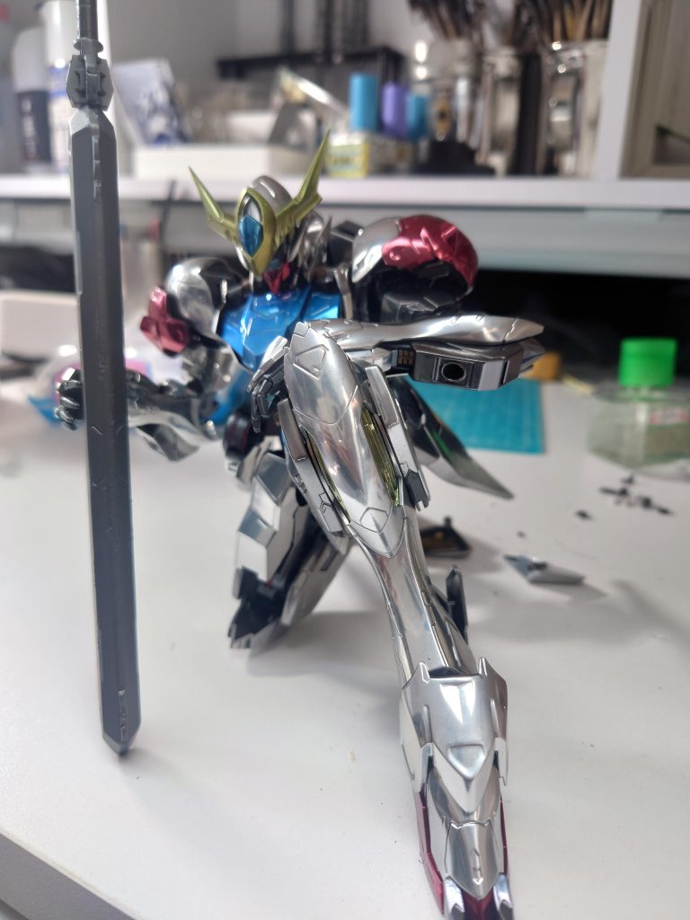 メッキ調塗装後はこんな感じ苦手だったボーンアルムがかなりうまく吹けて大層キレイに仕上がったと思っておりますようやくボーンアルムのコツを掴めたかなぁ…と