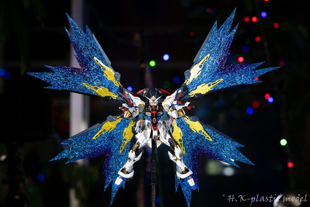 エフェクトが似合うイケメンガンプラです🤩