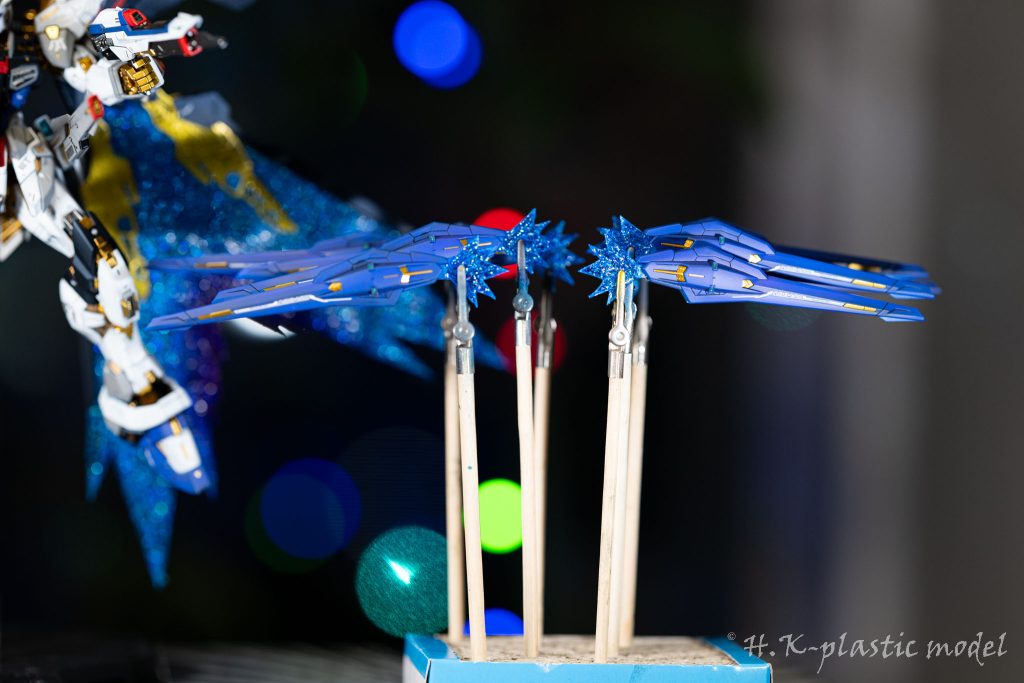 ドラグーンのエフェクトはこんな感じです✨もう一度光の翼を製作しようと思っています。次は今回の改善点を踏まえ作りたい!!次回はレジンとストフリをドッキングしたいと思います🤯最後までご覧頂きありがとうございました。