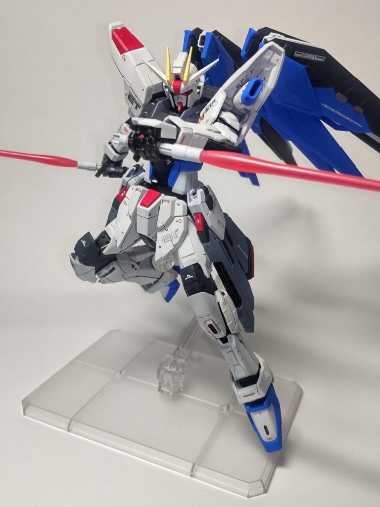 「なら僕は、君を討つ！」C.E.73でも大暴れのフリーダム。