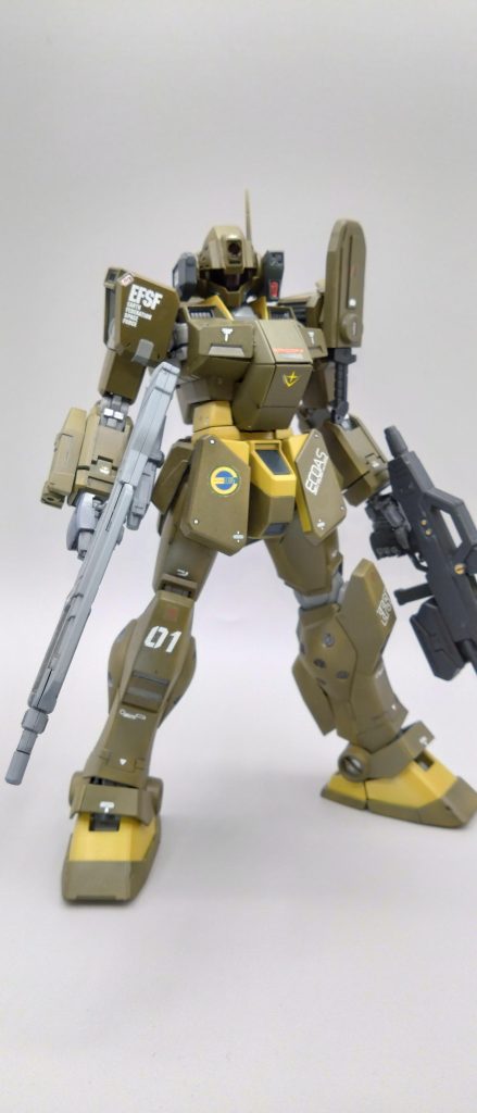 機動戦士ガンダムMSV ニゴリAの野RGMー79SP ジムスナイパーⅡ ダグザ機一年戦争時に搭乗したエコーズ総長ダグザ・マックールのカスタム機UC80年一年戦争終結時に創設したジオン残党おもにザビ家に関わったものや親族を摘発・掃討する連邦最高上層部でしかわからない連邦宇宙軍特殊作戦群部隊エイリアンハンター通称宇宙人狩り部隊                               表向きでは公表できない任務や作戦や地球・コロニー・小惑星・活動場所問わずに遂行する。その功績がのちのUC96年のエコーズ マンハンター部隊設立する前身の部隊宇宙人狩り部隊総長ダグザ大尉の乗る初のMS機体