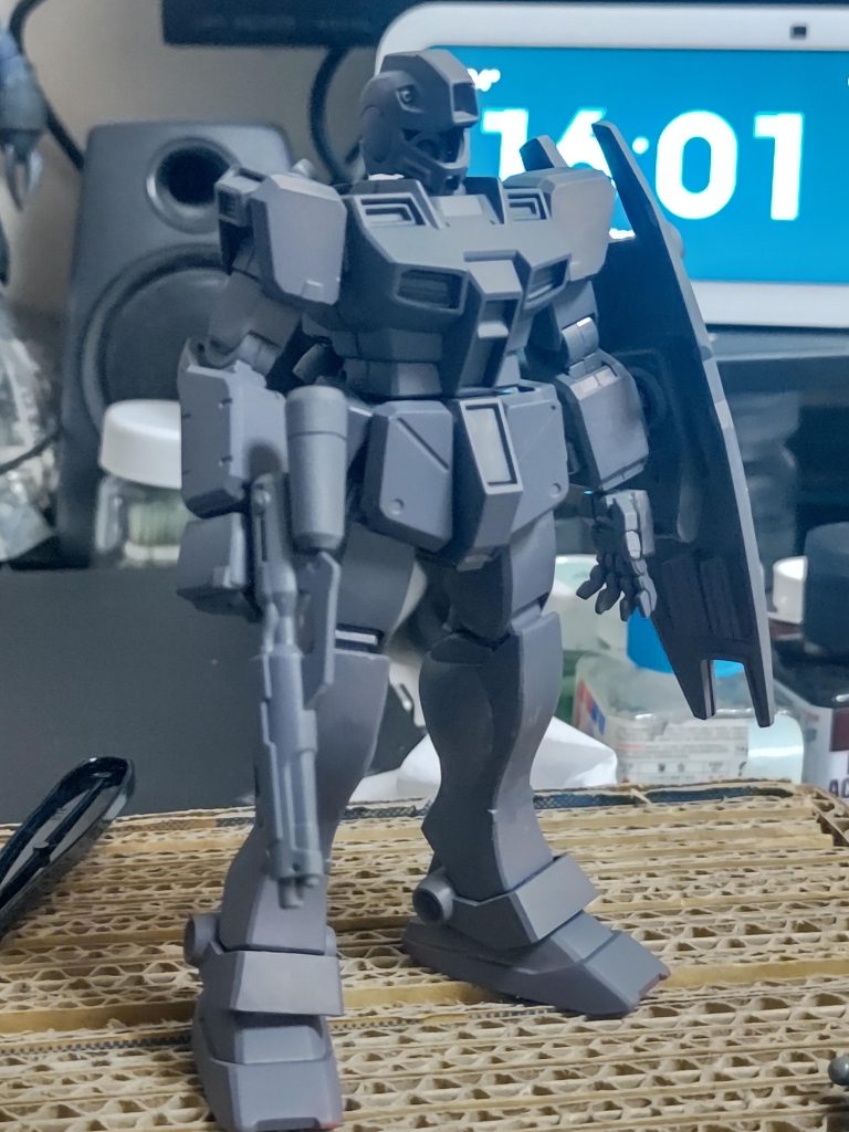 メカサフヘビィ。まだイージーペインターのクセを掴んでいません。流石に筆塗りより綺麗に塗れて(吹けて)いますが、消費量が凄い。