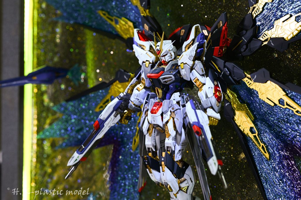 立体的に見えるよう、角度など微調整しています!!