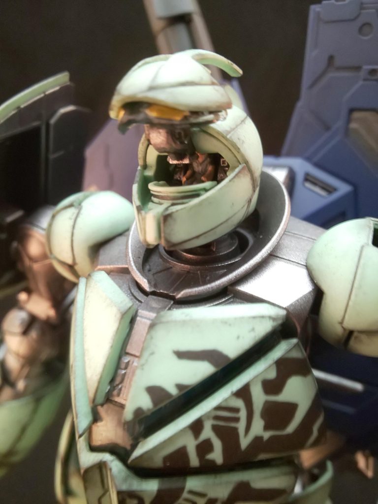 ギンガナム。細部まで塗装したのですがどうしてもお顔が見えませんでした。オ・ノーレ!!