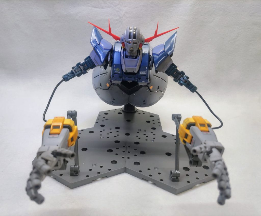 リード線は好きな長さに切るとのことで一本真っ二つにしたらちょうど良かった。