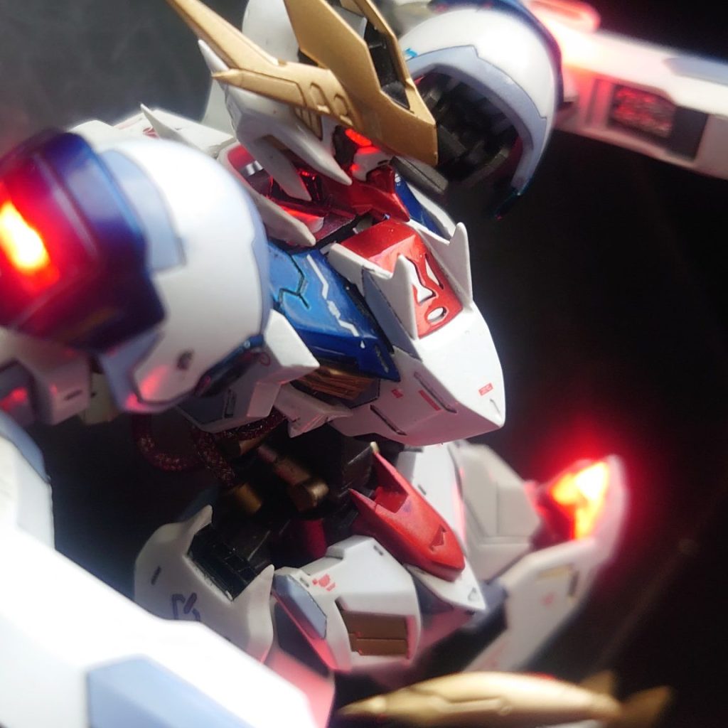 HG ヴァッフ (全塗装LED電飾) HG ヴァッフ (全塗装LED電飾)の通販 by ヤナギウ's shop｜ラクマ