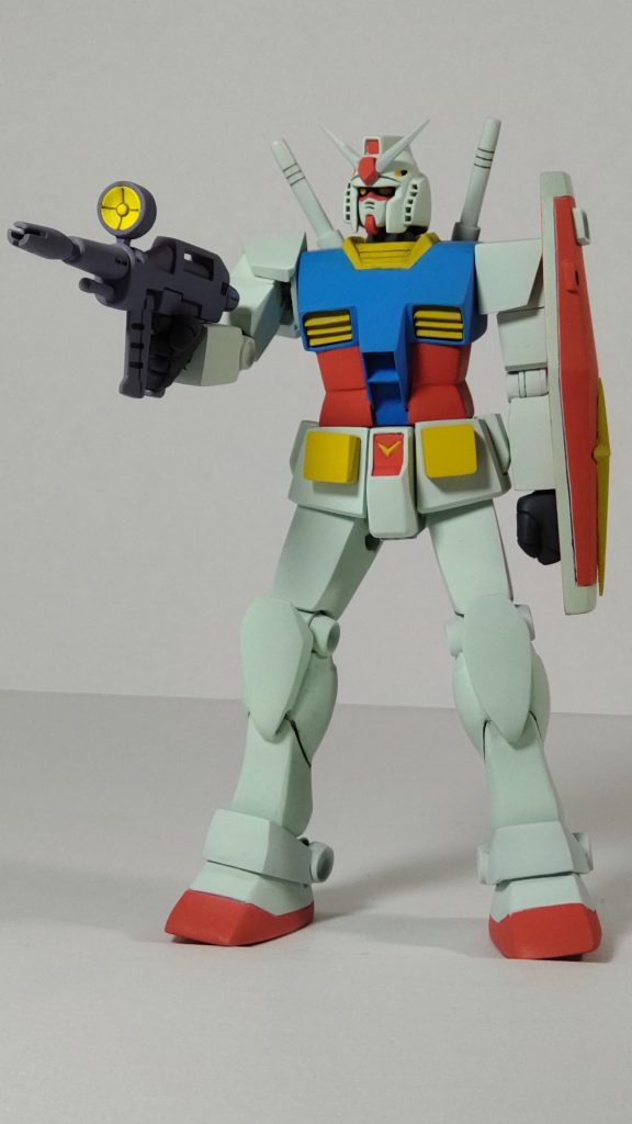 HGUC No.021　ガンダム–3枚目/制作者：@darkness1941