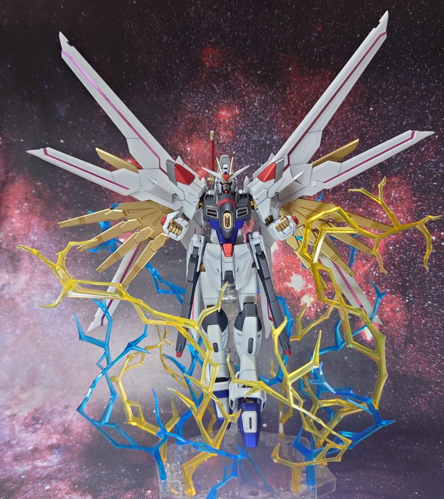 “これは、私が”膨大な数のマルチロック、それらに向けて“フリーダム”から雷が放たれた。