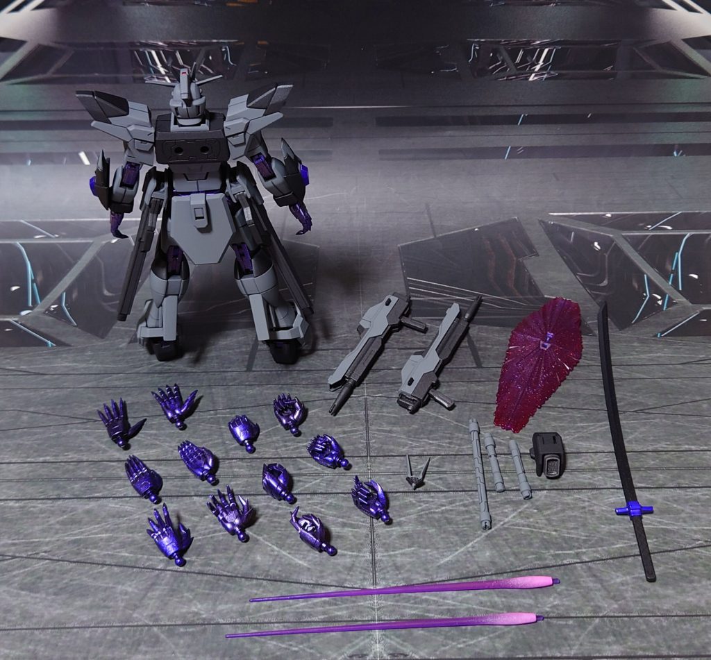 パーツ各種。刀は“無明世界(むみょうせかい)”、ディスラプターは“バニッシュラプター”と名付け、虚飾を積み重ねました。