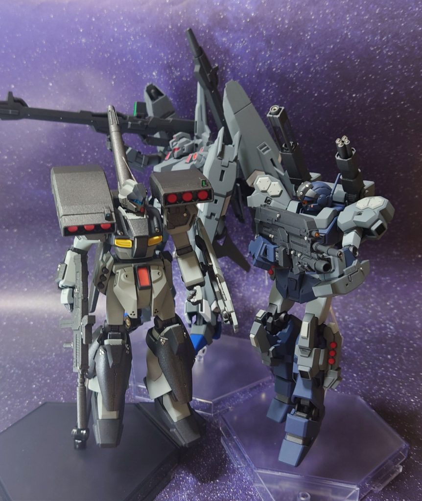 “おい、あいつらに一発カマすぞ。俺に背中を預けろ”