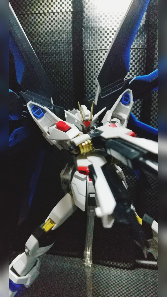 この2丁拳銃は上手くポージング出来た気がします(笑)ヤマト隊長がこんな撃ち方をするかはさておき←