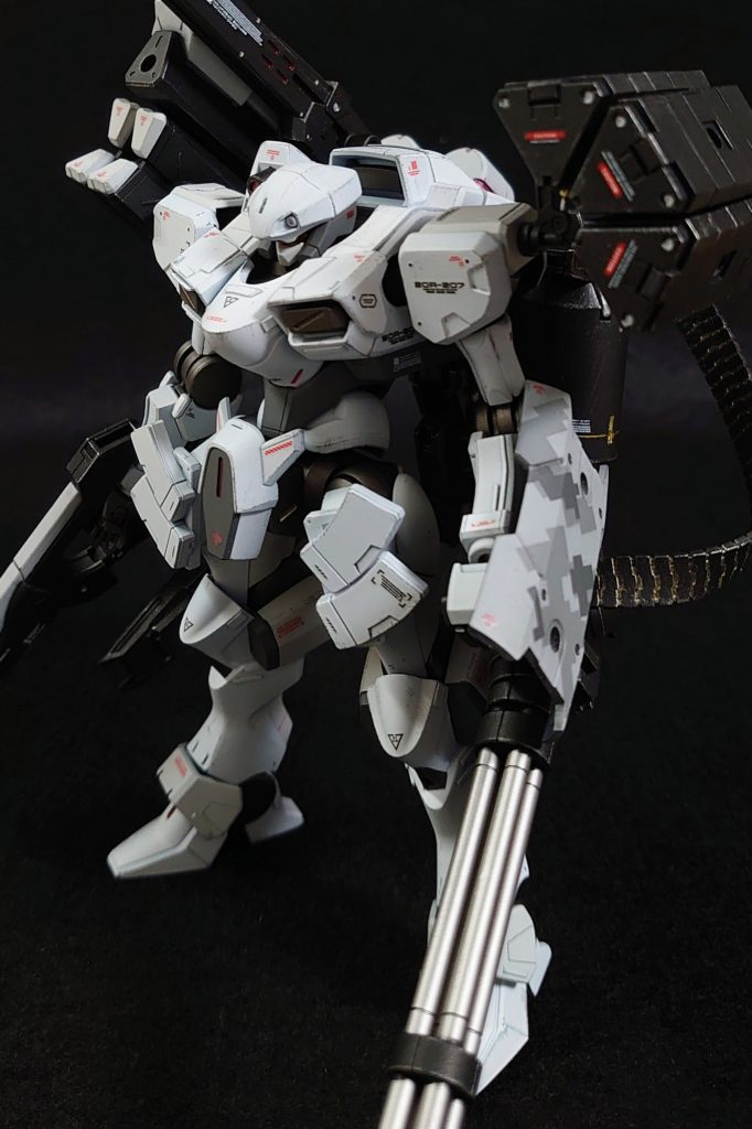 塗料ガイアサフ　サーフェイサーエボブラックEXホワイト、EXブラック、ニュートラルグレーⅠ、Ⅱ、Ⅲ、ガンメタル、クレオススーパーチタン2ご覧いただきありがとうございました！