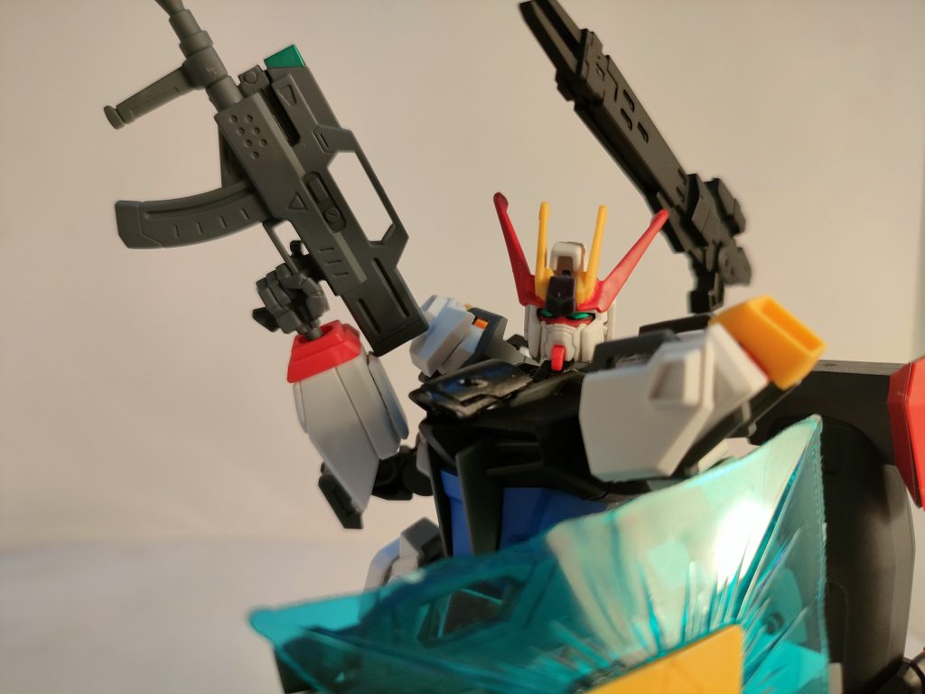 元々の装備であるビームマシンガンも稼働率がアップしている。