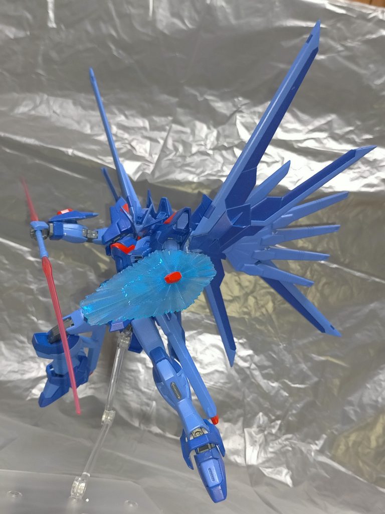 “ てめぇらなんかあたしらの敵じゃねぇんだよっ！”“ ミラン、後ろから来るわよ！気をつけて！”だんだん使いこなせてきてる。