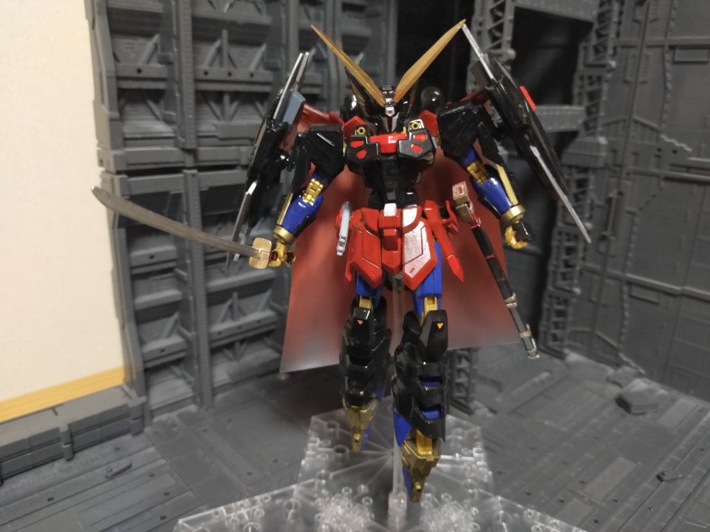 ビームマント。各鞘はフェムテク装甲でコーティングされてて無傷らしい。てか野暮な設定説明はナシ！