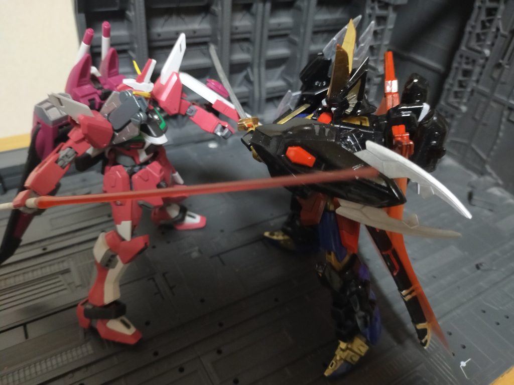 シュラ「アスラン、お前と戦っているうちに異性との恋とは別の感情があふれてきたぞ！」アスラン「な、何が言いたいんだ！😰」