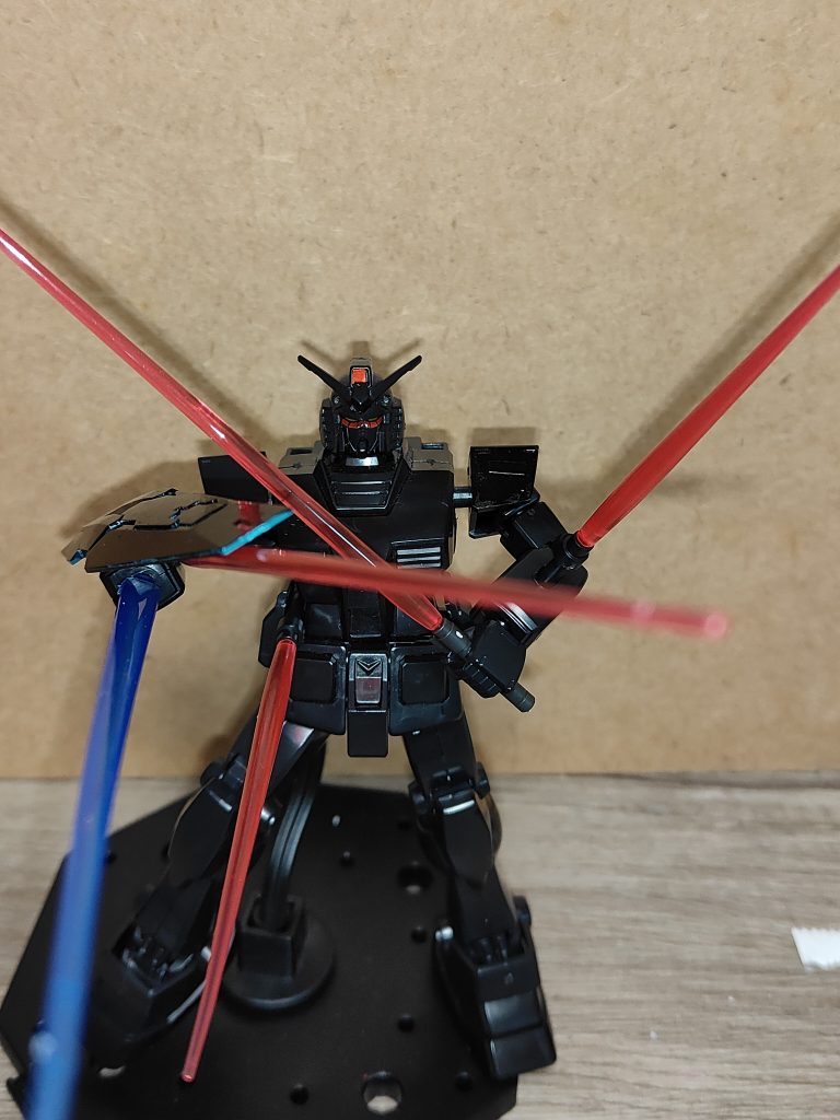 ビームがいっぱいガンダム–2枚目/制作者：HNK55SK