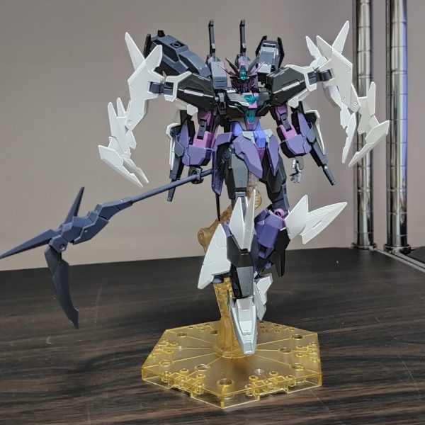 HGプルタインガンダム」プルートアーマーをさらにシャープな