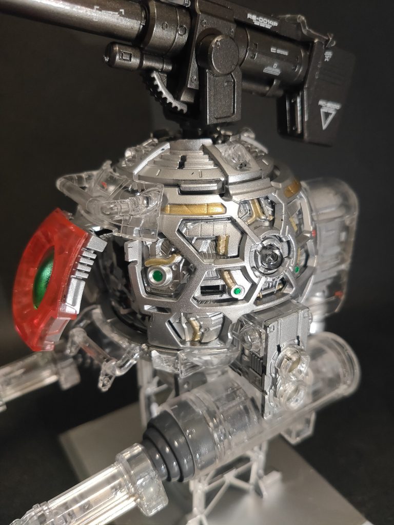 外装を一部外した内装です