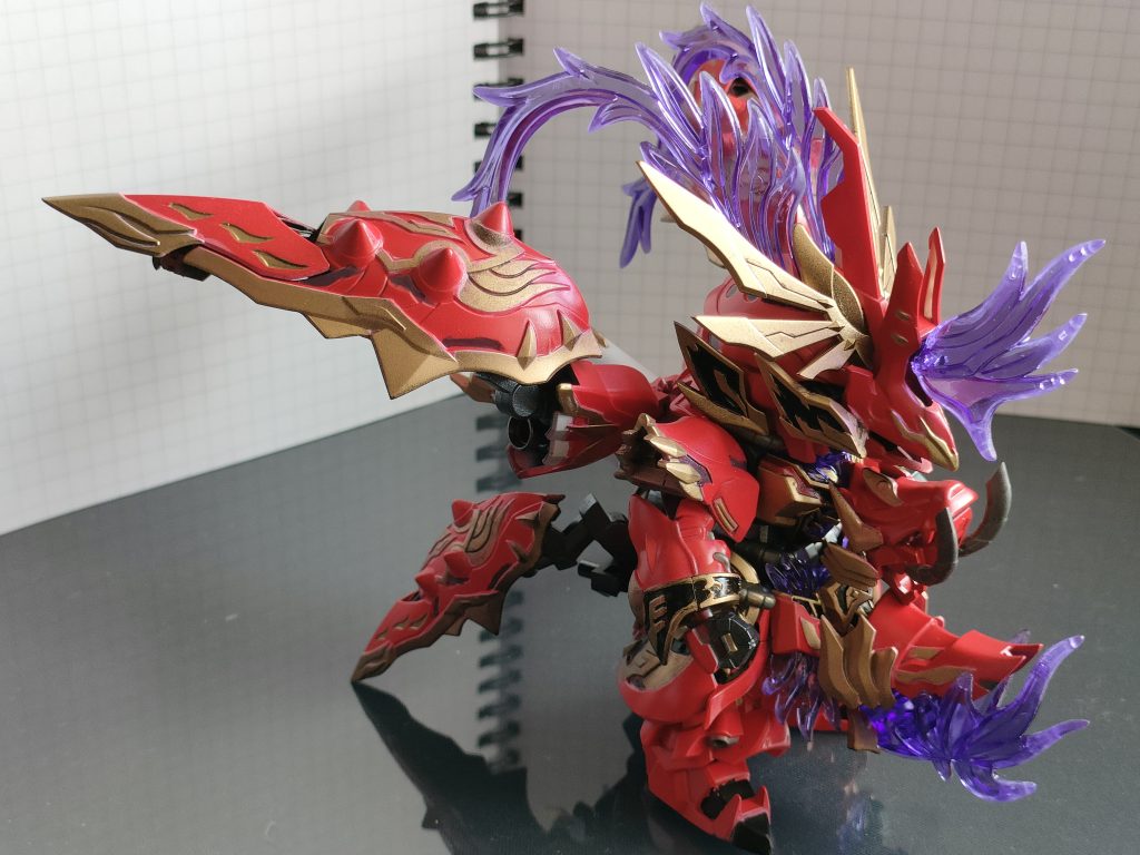 SDガンダムは色塗りが大変ですが、仮組みとの違いを見ると、今後のやりがいがでてきます。