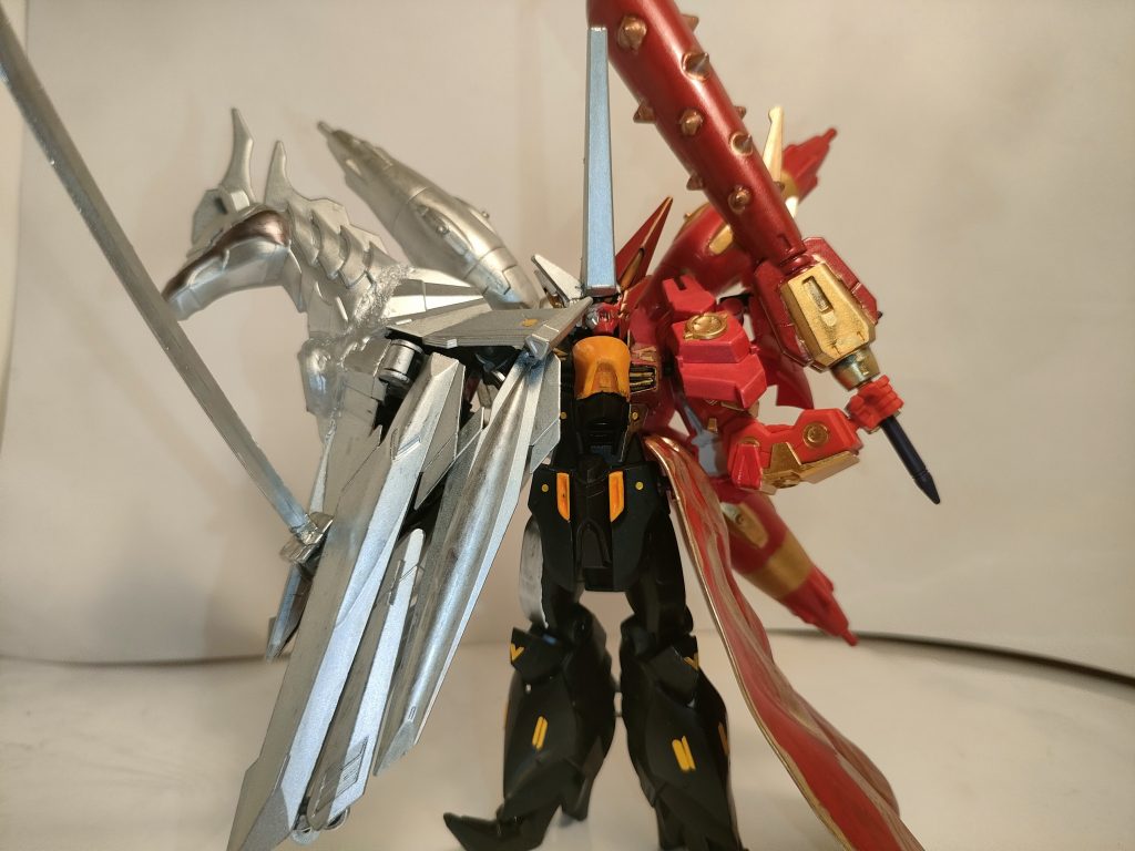 アクションは絶望的です(笑) 色々干渉&取れてしまうので、最低限の動きしか出来ませぬ…(笑)