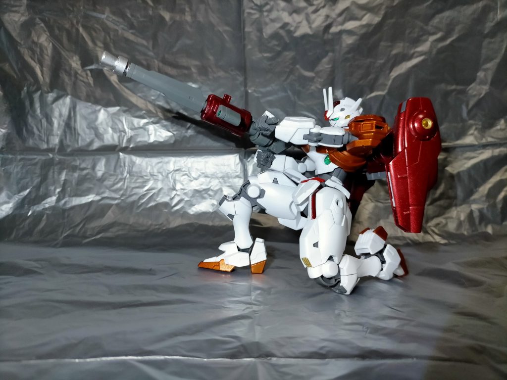 屋内等限られた空間内では取り回しの良いショートタイプ、現場に近づくことが困難な場合はロングバレルに換装と状況に応じて使い分ける。