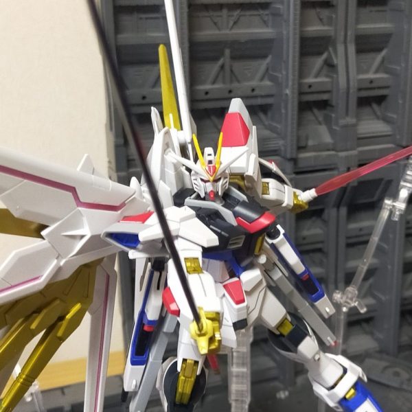 ZGMF/A-262PD-P マイティーストライクフリーダムガンダム