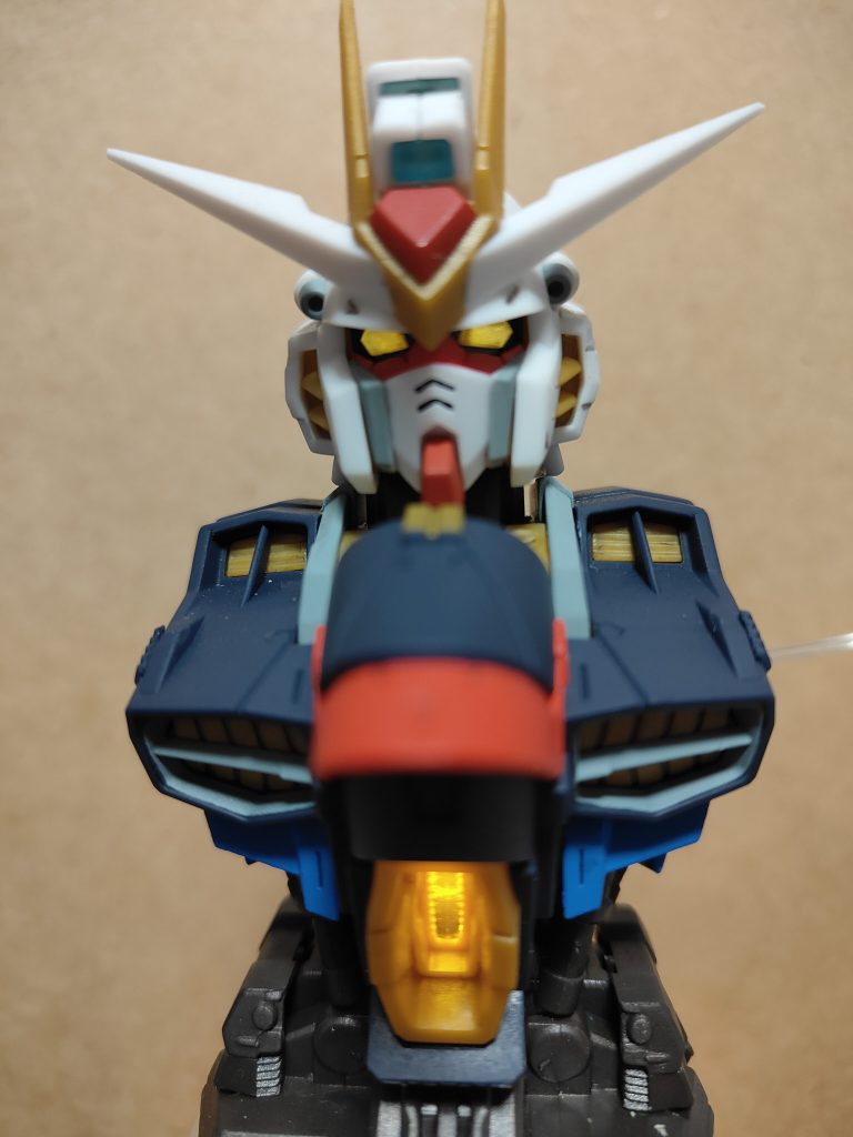 ツインアイとカリドゥス複相ビーム砲の電源をオン！カッコいいですね