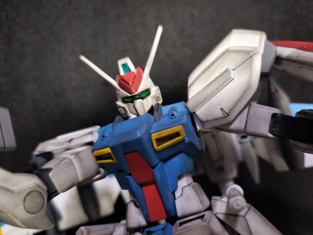 目立たないですけどツインアイにしてみました。最後までご覧いただきありがとうございました。